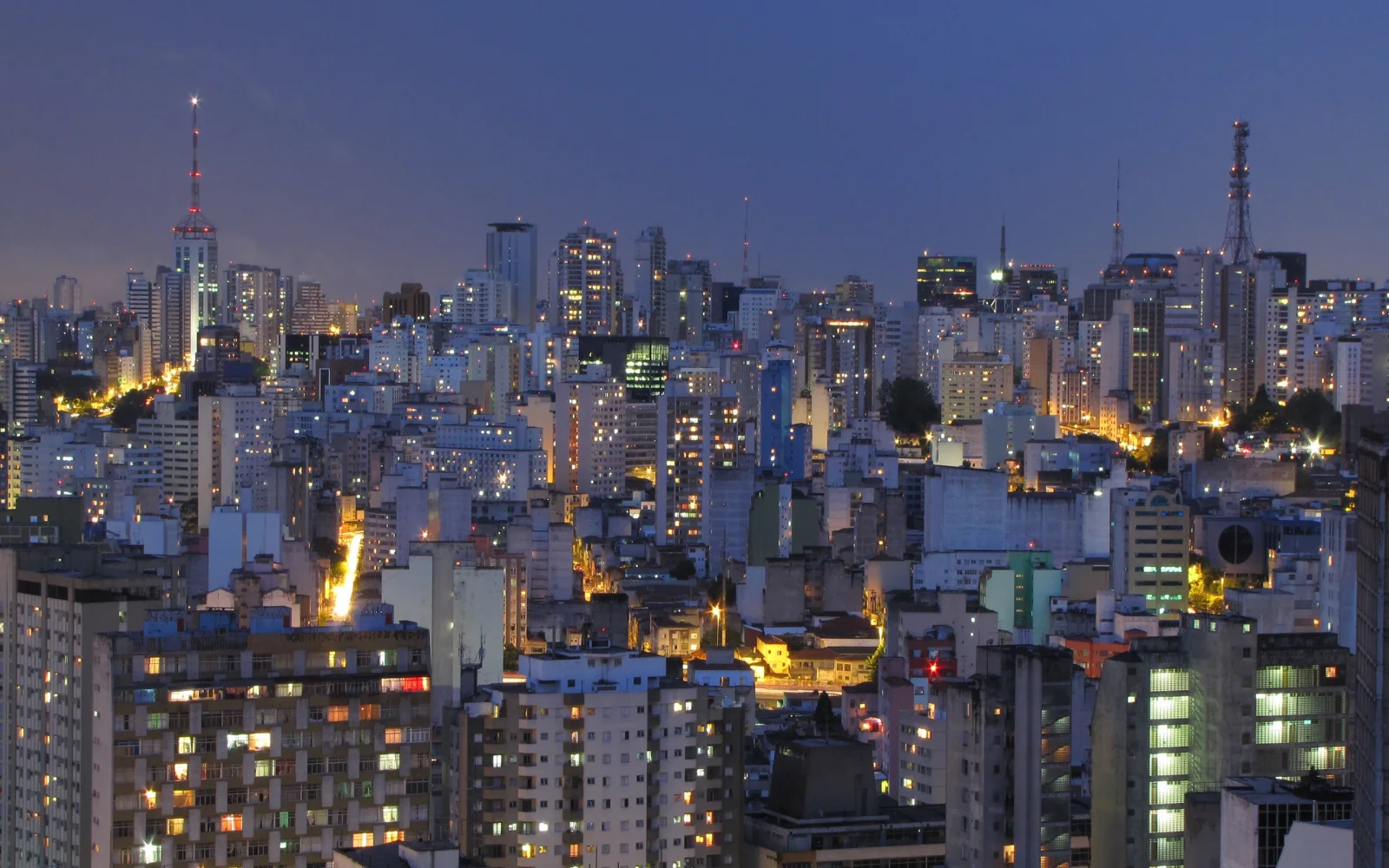 Nächtliche Lichter Rio de Janeiro