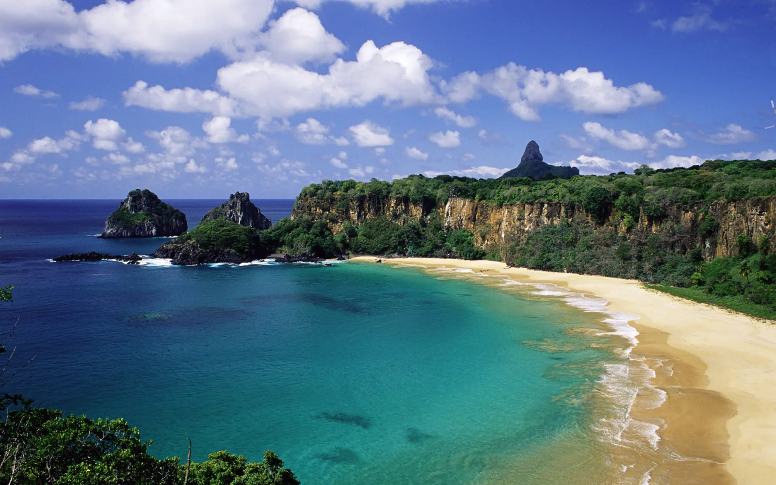 Wilder Strand in Brasilien