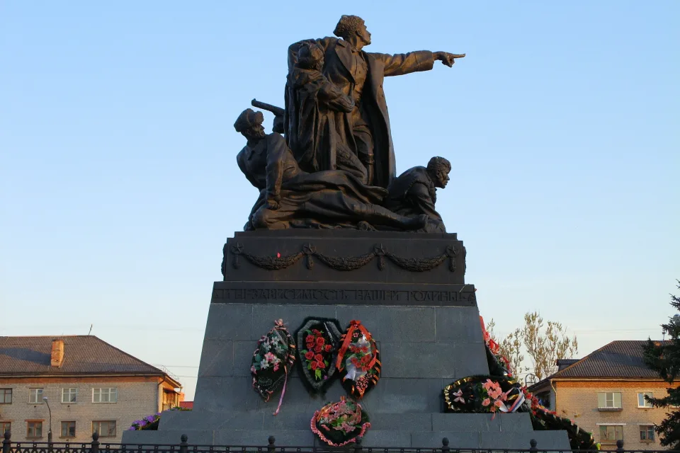 Denkmal für M. G. Jefremow in Dnipro
