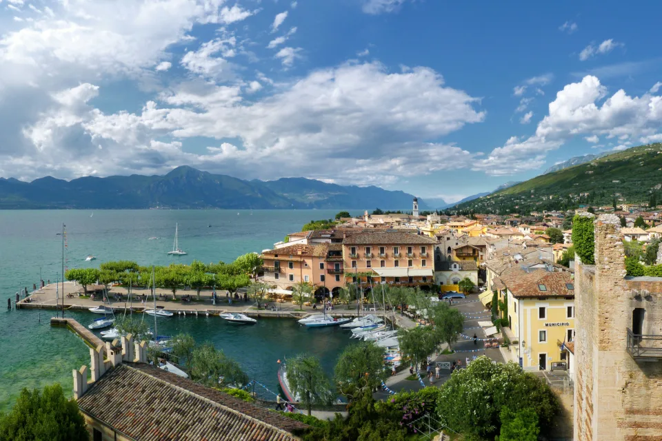 Landschaft und Sehenswürdigkeiten – del Italien