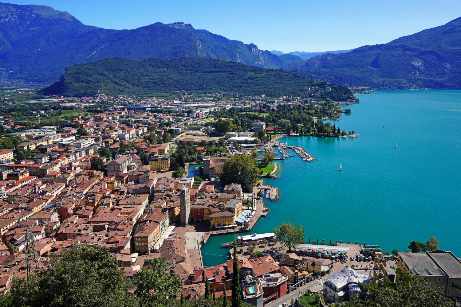Stadt am See Garda, Italien