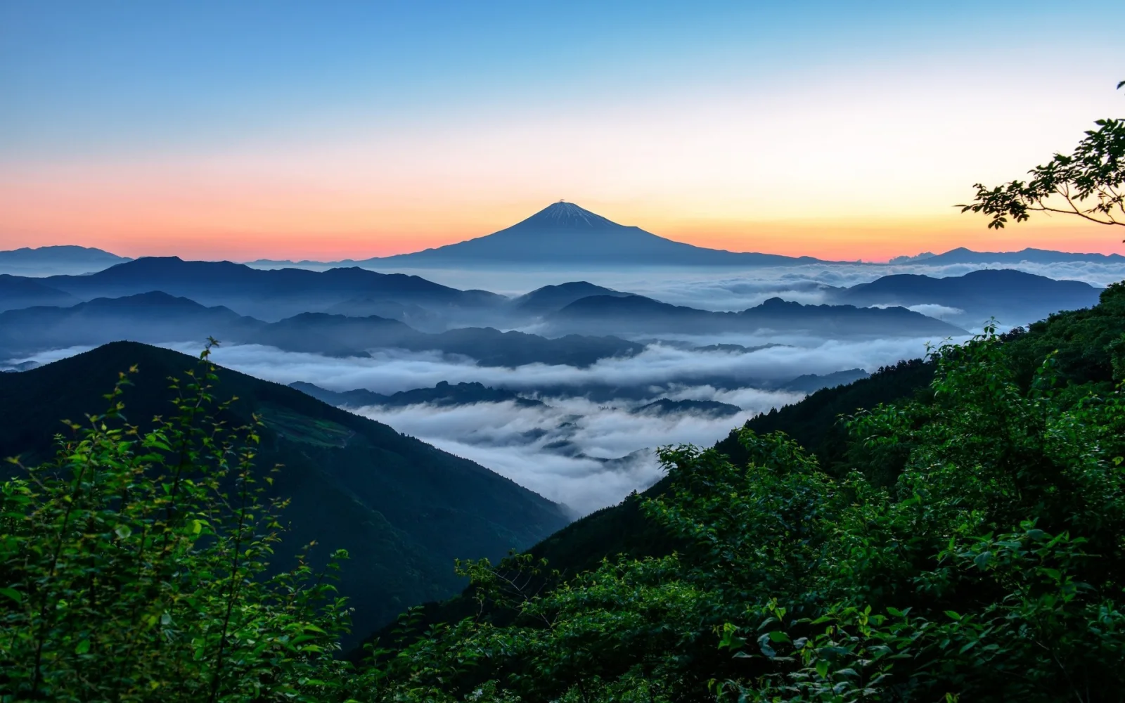 Berg Fuji im Nebel, Japan