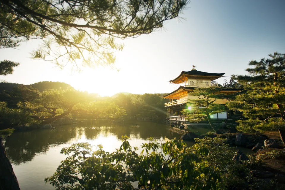Dämmerung in der Stadt Kyoto, Japan
