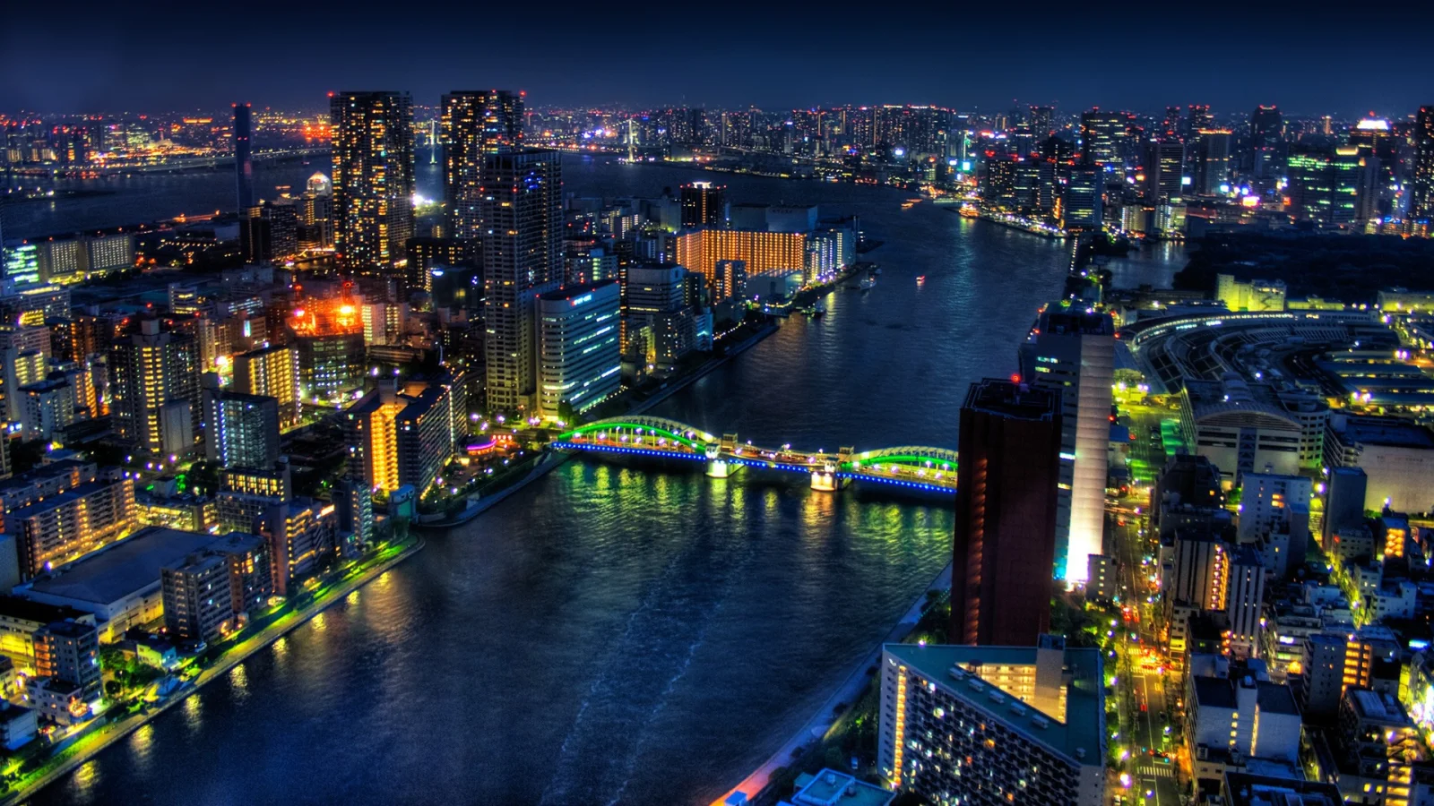 Fluss in Tokio