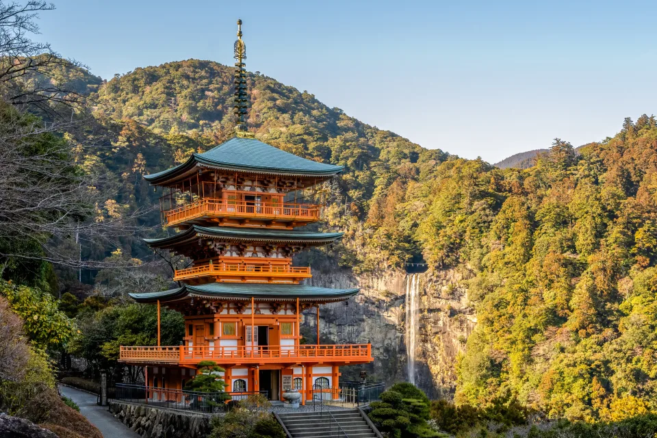 Schönes Gebäude in den Bergenn, Japan
