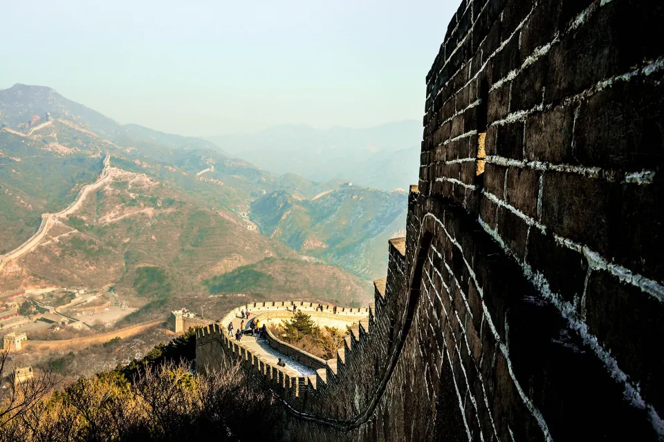 China Mauer in den Bergenn