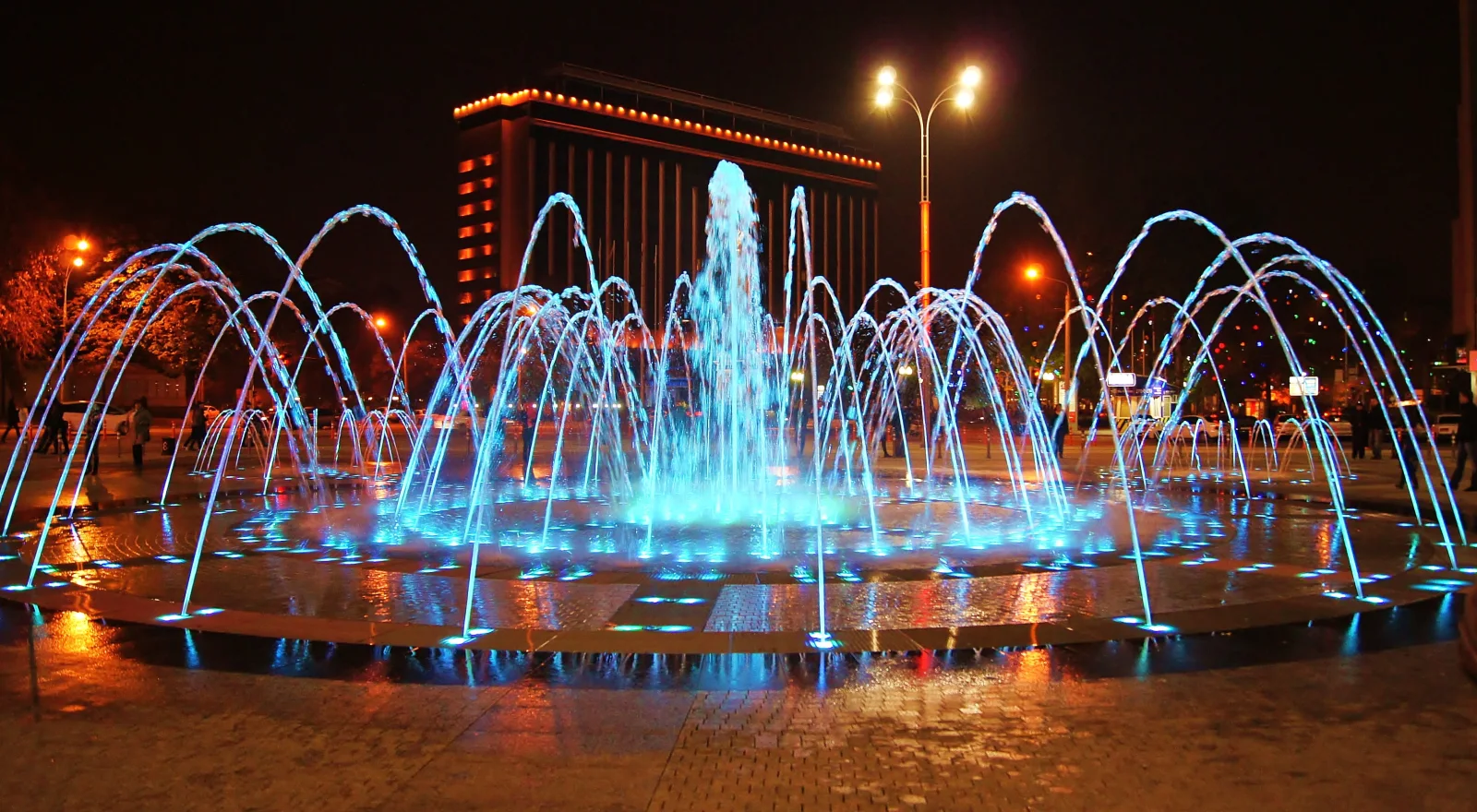 Brunnen in am Abend, Russland