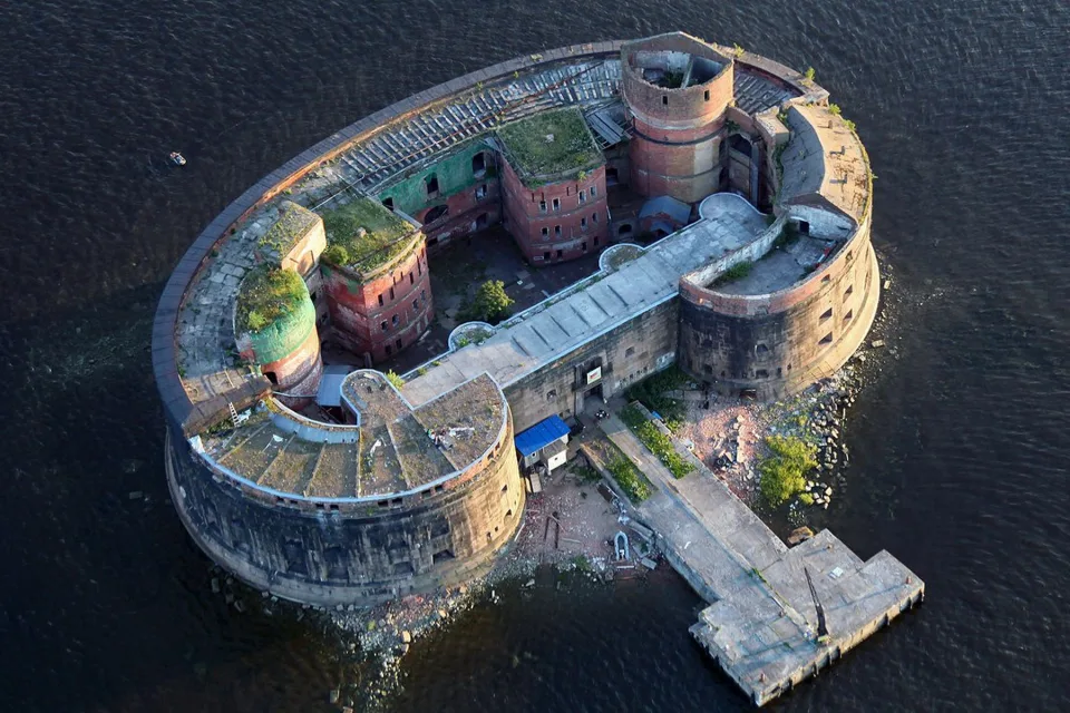 Landschaft und Sehenswürdigkeiten – Fort Alexander 1, Russland