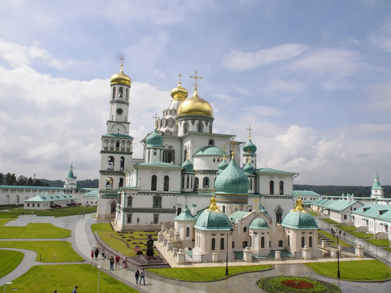Landschaft und Sehenswürdigkeiten – Kloster, Russland