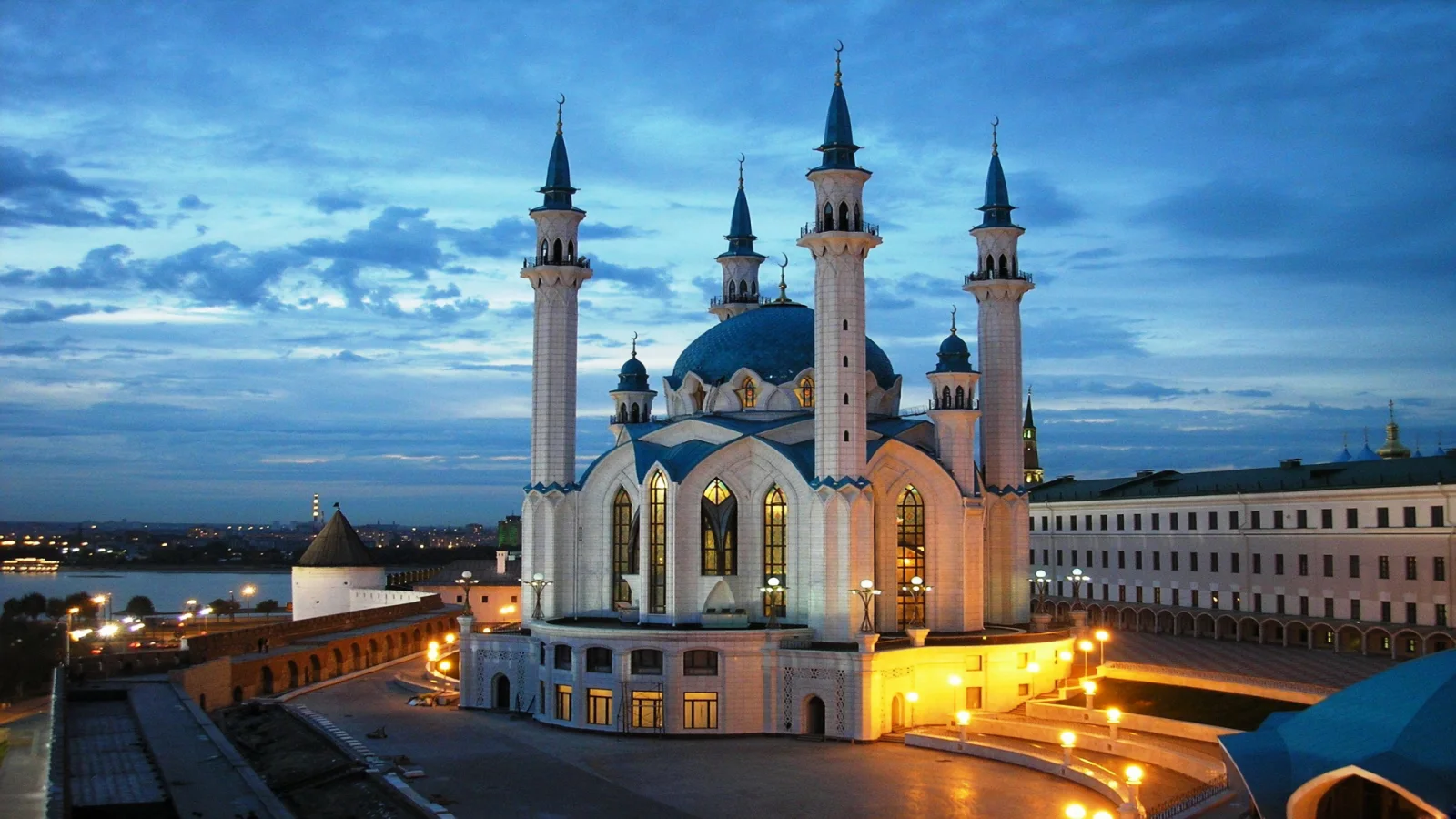 Landschaft und Sehenswürdigkeiten – Moschee Kasan, Russland