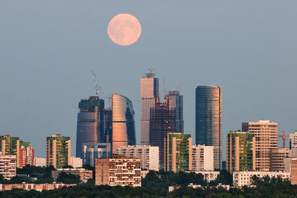 Mond Tag in Moskau