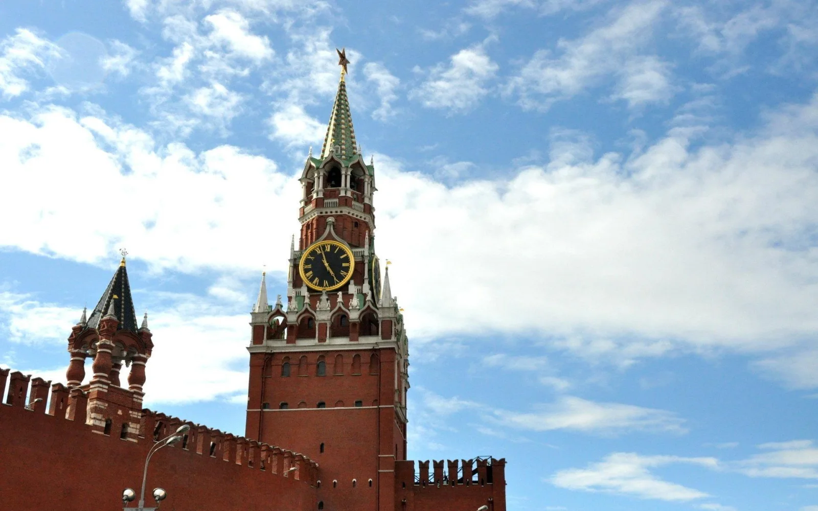 Uhr Kreml in Moskau