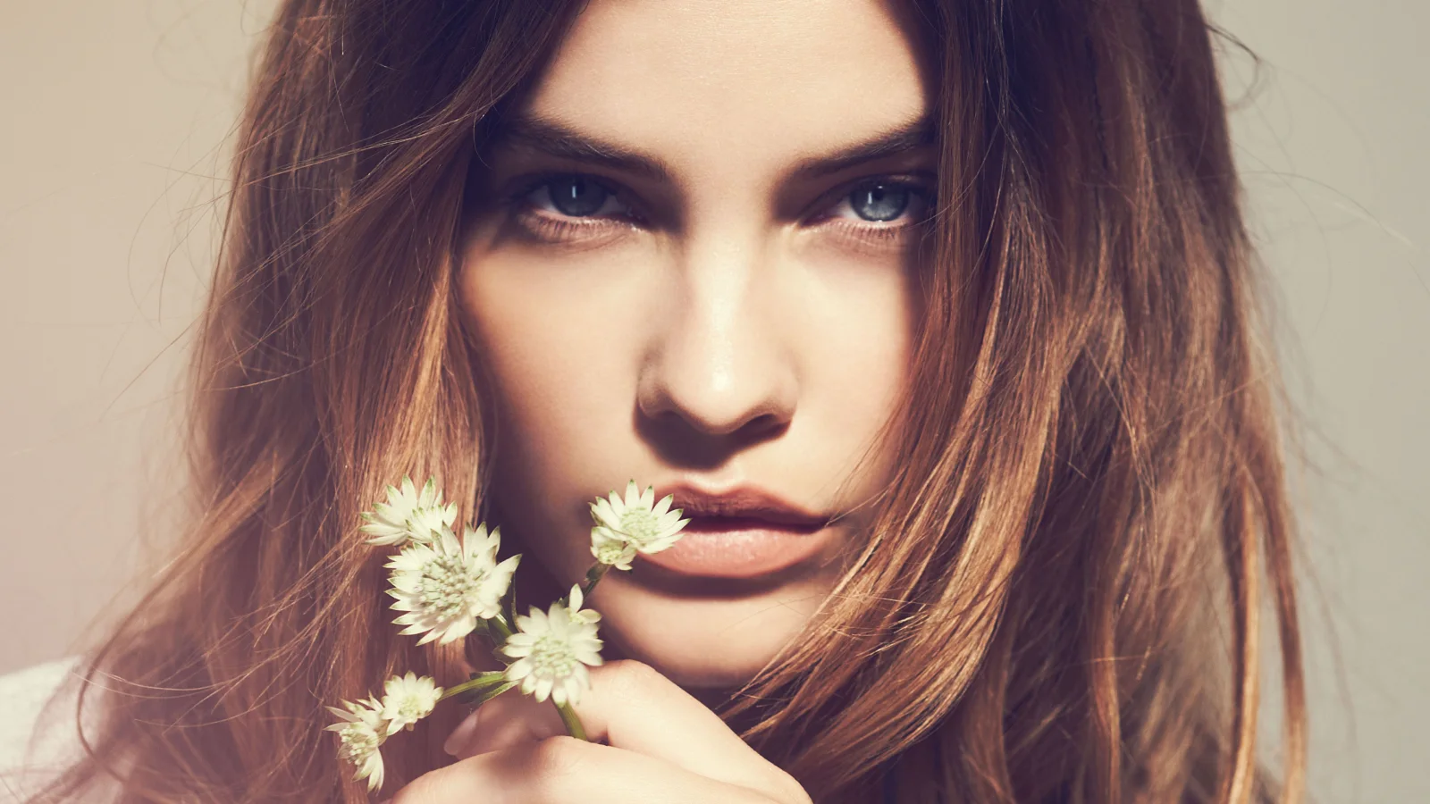 Barbara Palvin Model