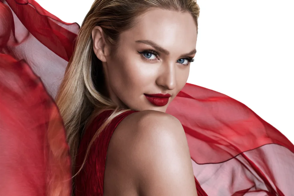 Candice Swanepoel Schön model