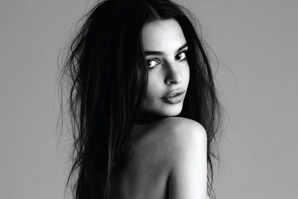 Emily Ratajkowski Porträt