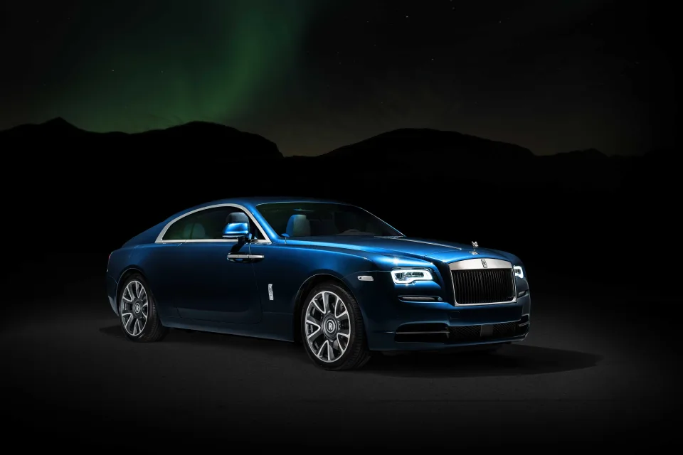 Rolls Royce Wraith Aurora Borealis 2023