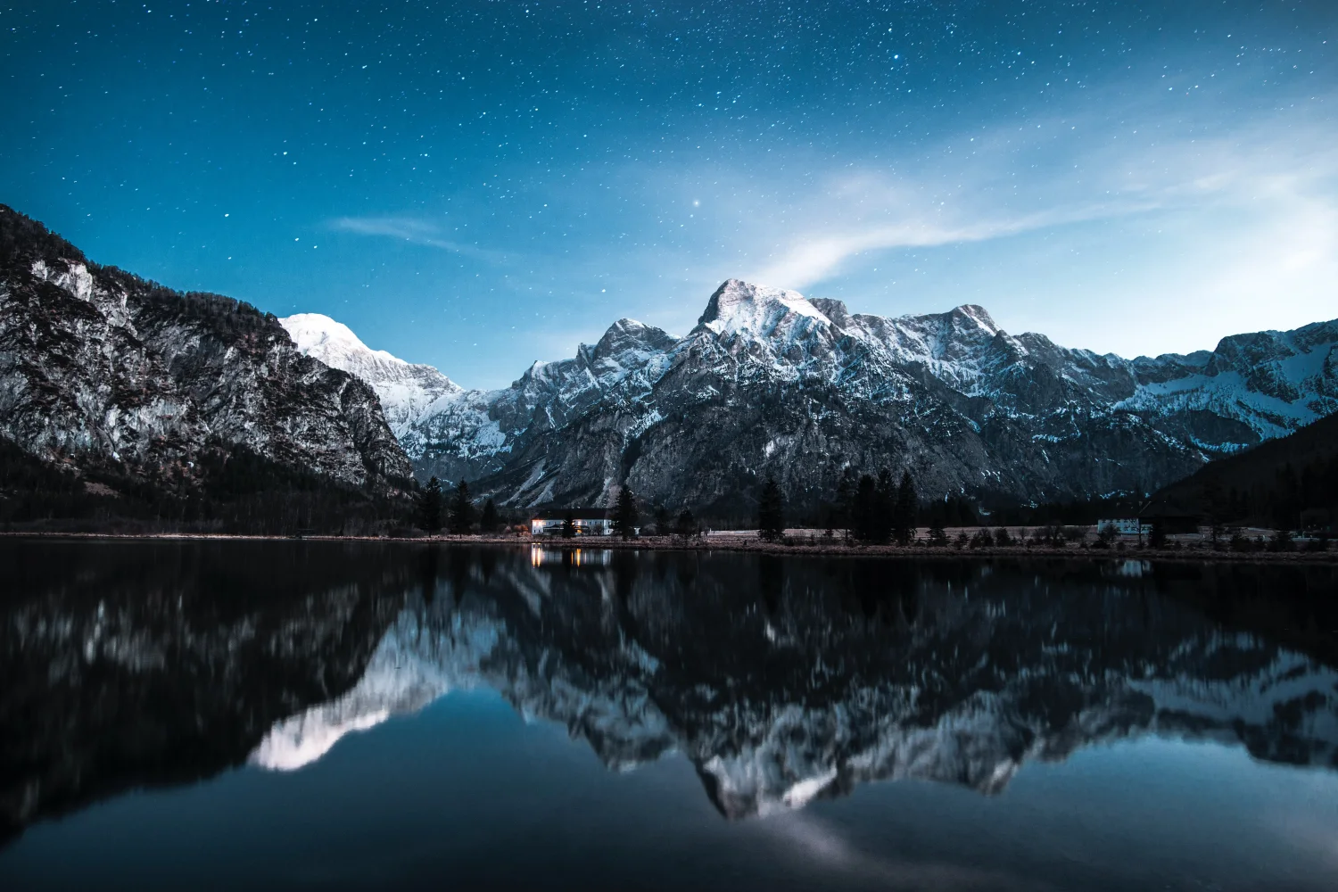 Almsee Lake Alm