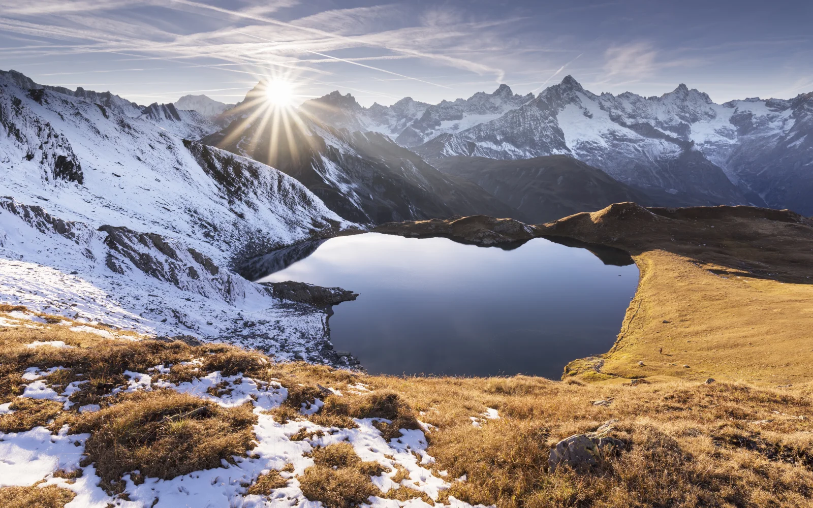 Heart lake Sonne rays