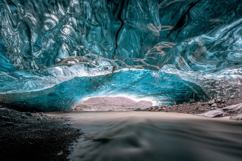 Ice Cave Heading North