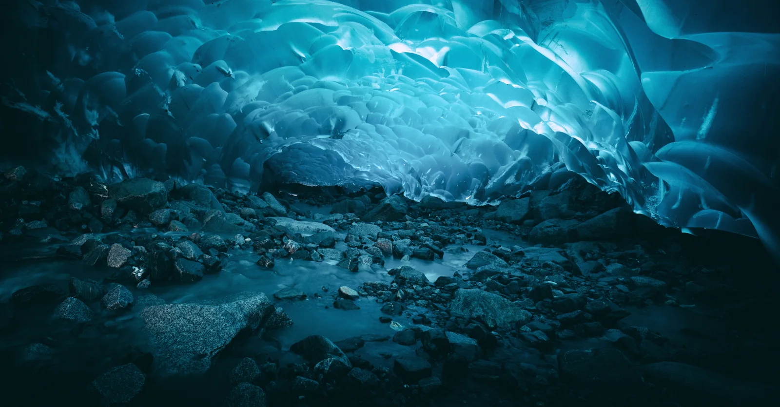 Ice caves Gefroren
