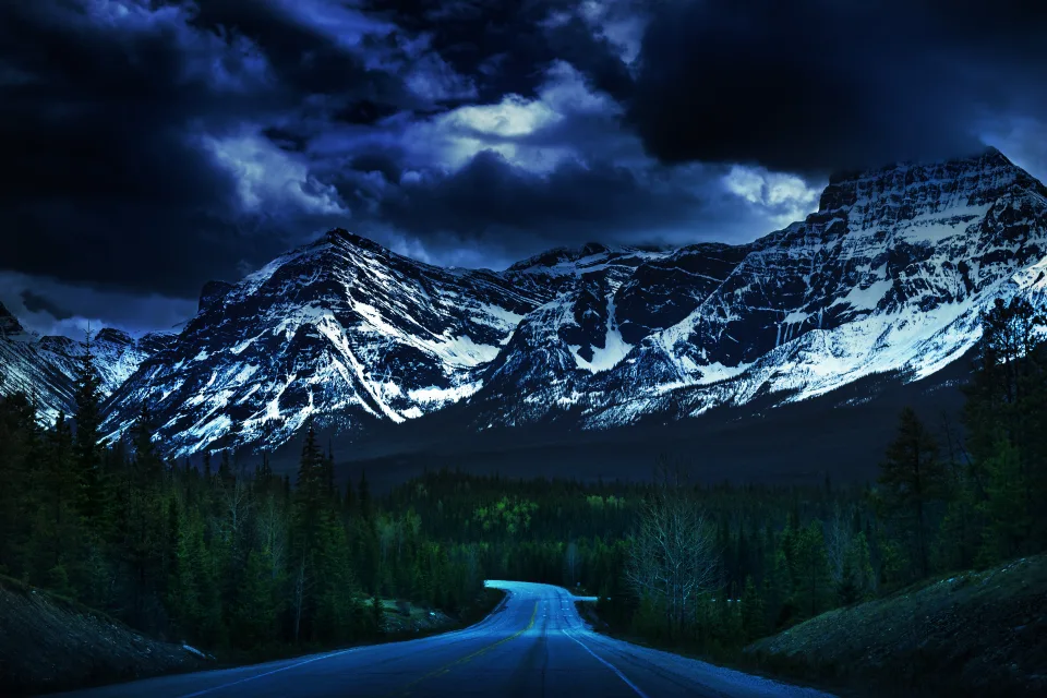 Icefields Parkway Canadian Rockies