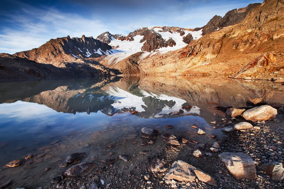 Lac des Quirlies Berg lake