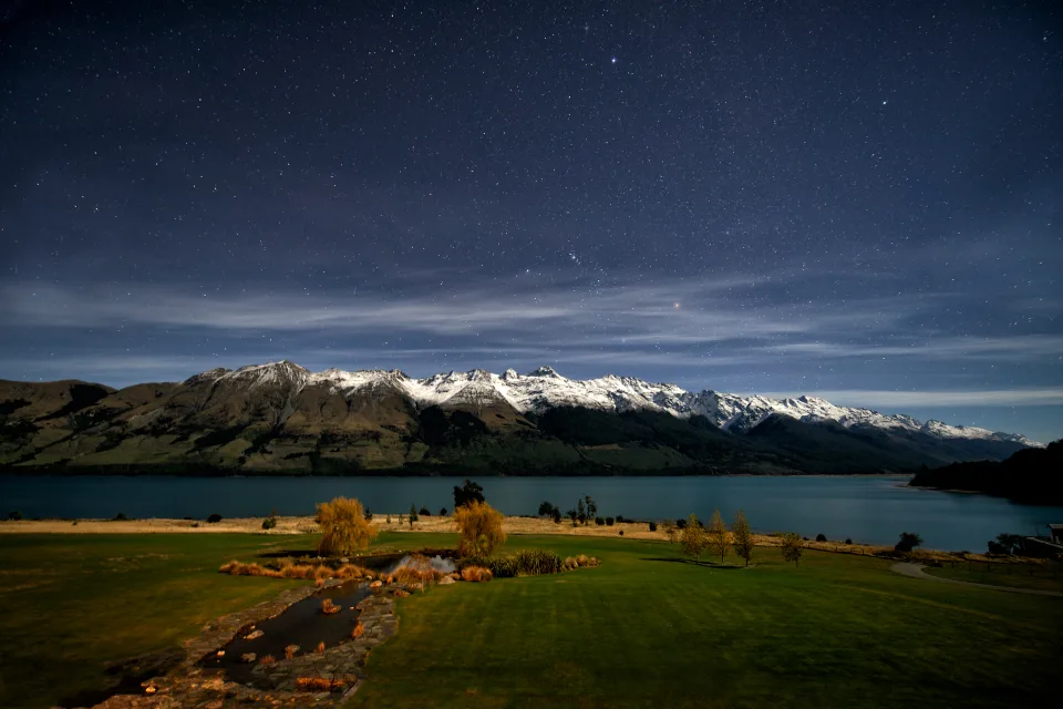 Lake Wakatipu Nacht time