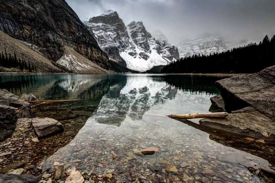 Moraine Lake Clear Wasser