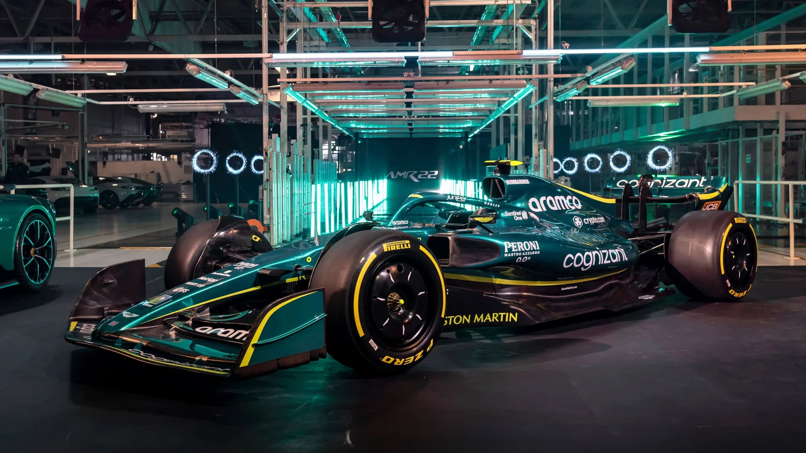 AMR22 Green Streak — Aston Martin F1 2022 4K Wallpaper