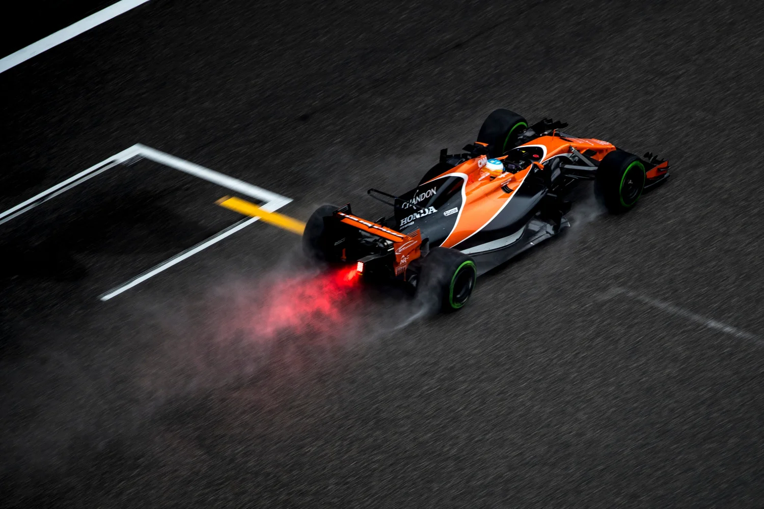 F1 Speed Thrill in 4K Ultra HD Ultimate Racing Sports Wallpaper