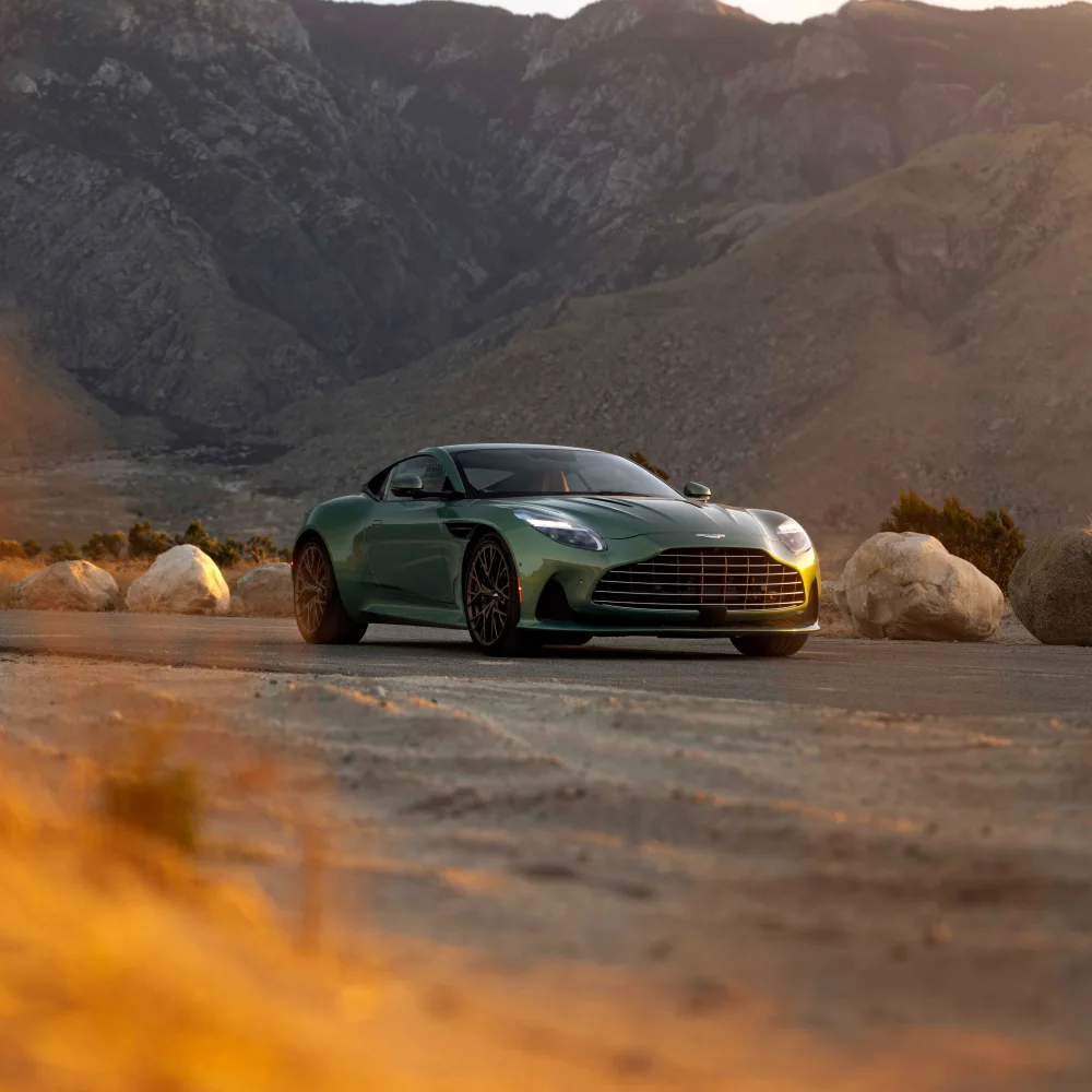 Aston Martin DB12 5K
