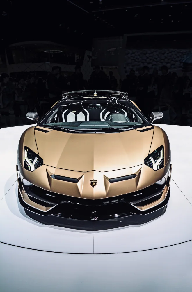 Lamborghini Aventador SVJ Roadster Supersportwagen
