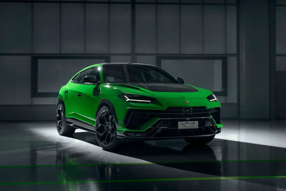 Lamborghini Urus Performante Super SUV