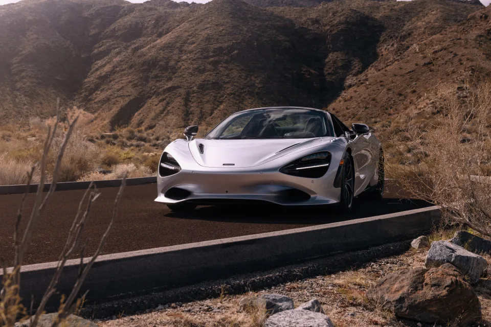 McLaren 750S Spider Tarmac
