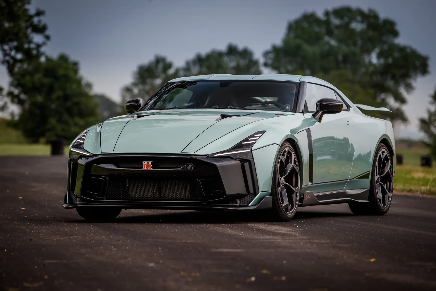 Nissan GT R50 Supersportwagen