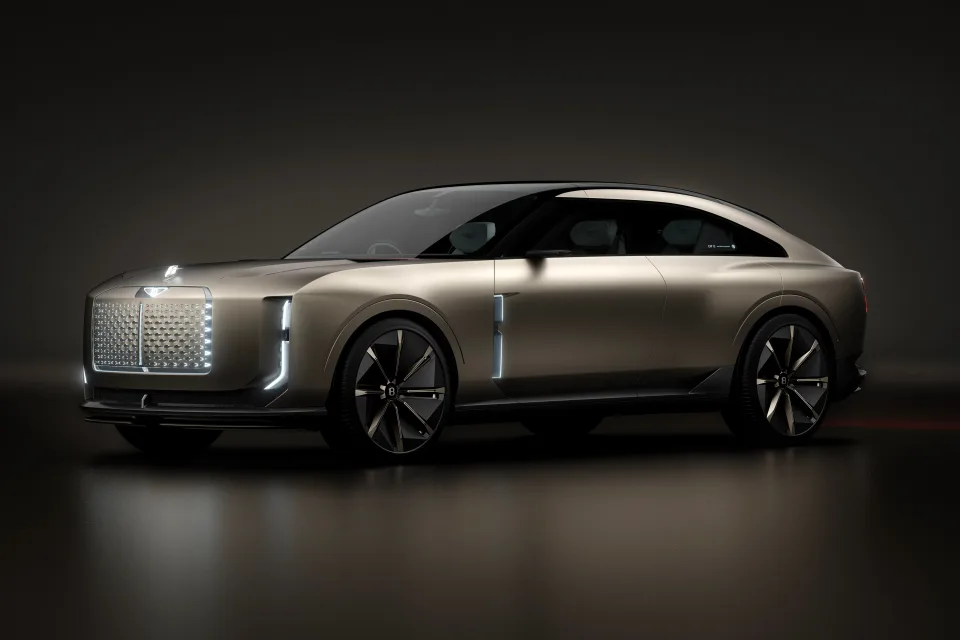Bentley EXP 15 2025
