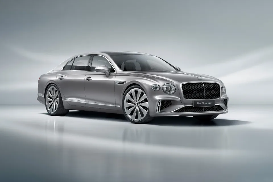 Bentley Flying Spur 2025