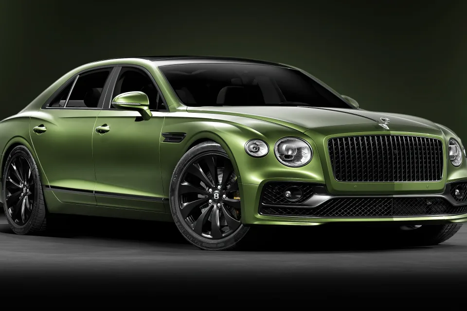 Bentley Flying Spur Green aesthetic