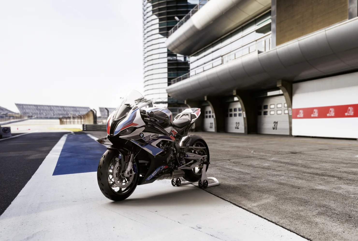 BMW M 1000 RR Performance bike