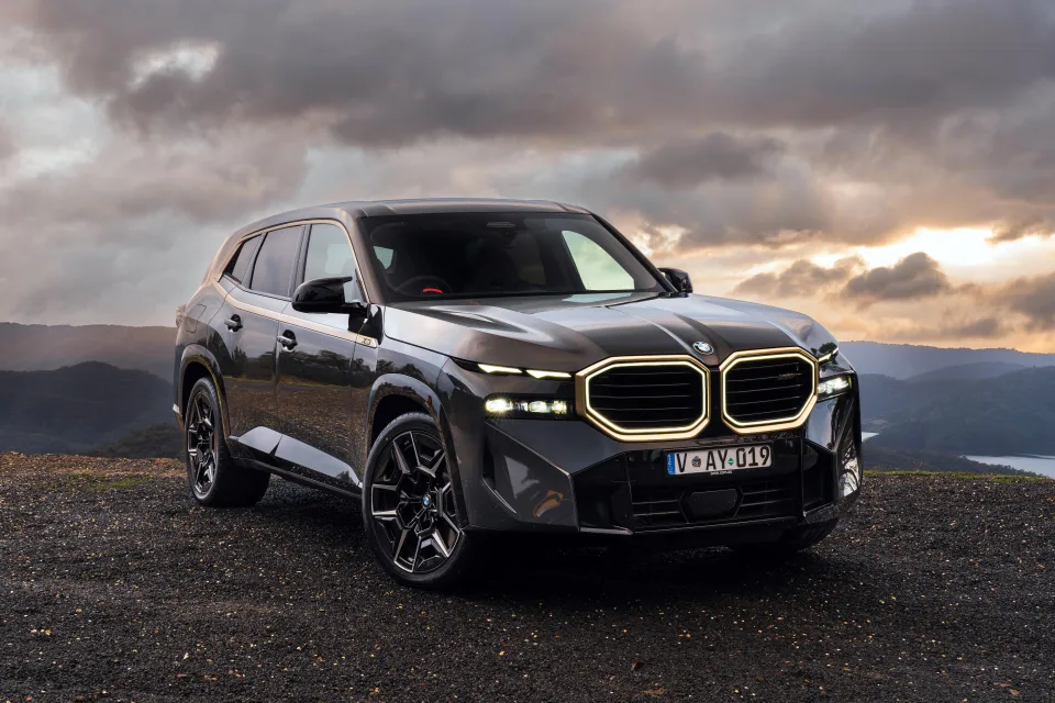 BMW XM 8K