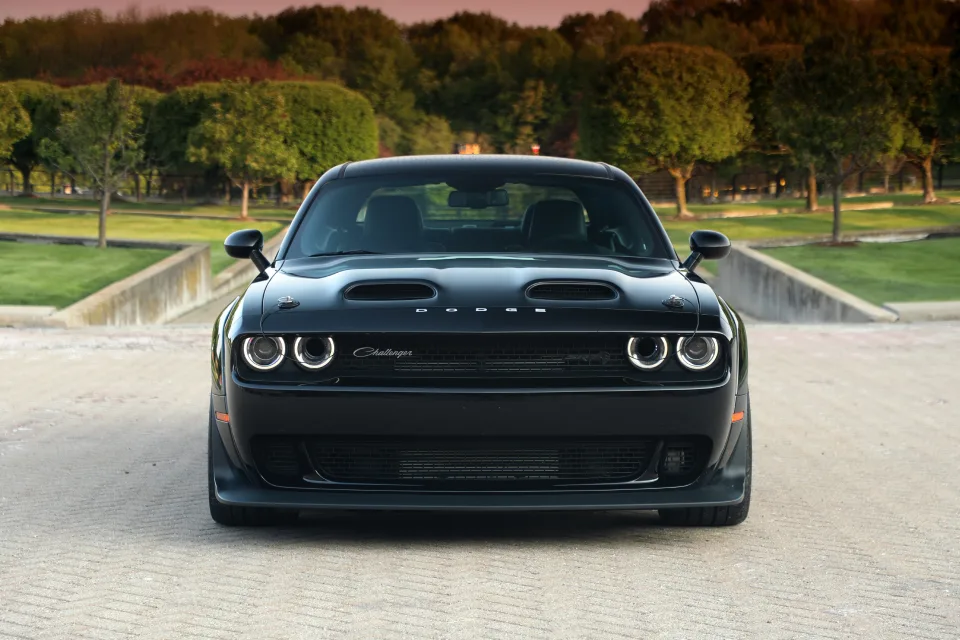 Dodge Challenger SRT Black Ghost 2023