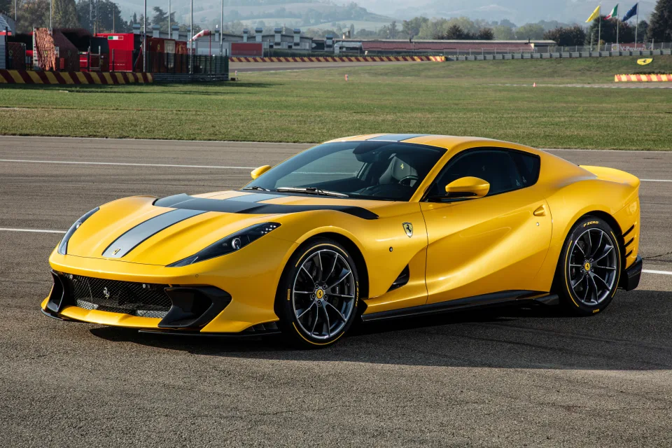 Ferrari 812 Competizione 5K