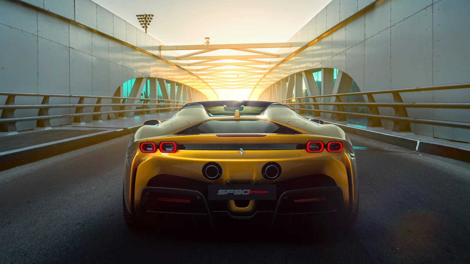 Ferrari SF90 Spider 8K