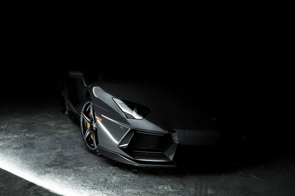 Lamborghini Aventador AMOLED