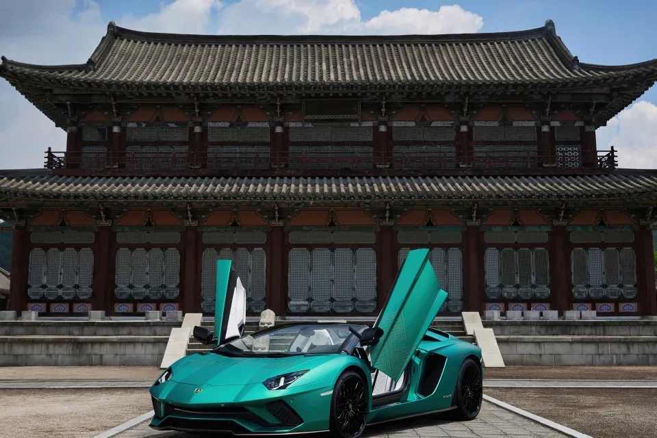 Lamborghini Aventador S Roadster Korean Special Series