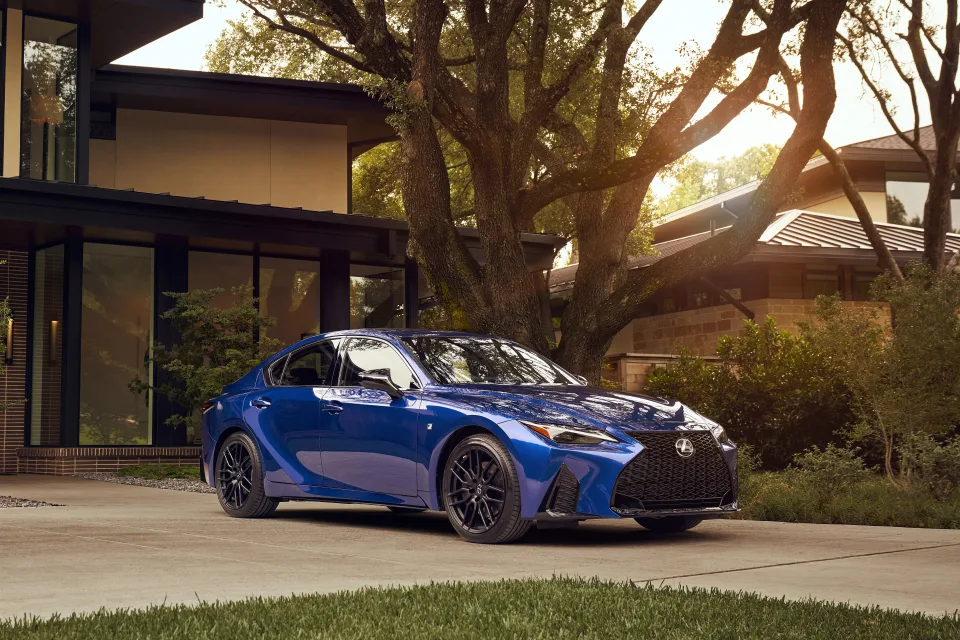 Lexus IS 350 F SPORT 2021