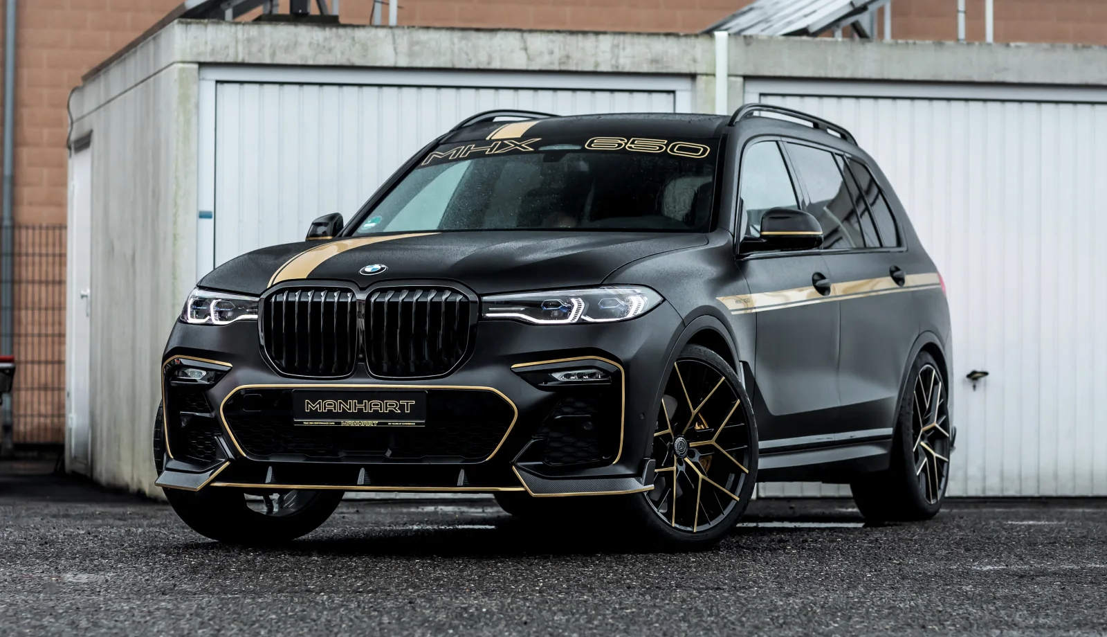 Manhart MHX7 650 BMW X7 M50i