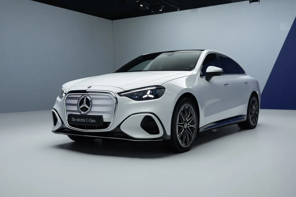 Mercedes Benz C 400 Luxury EV