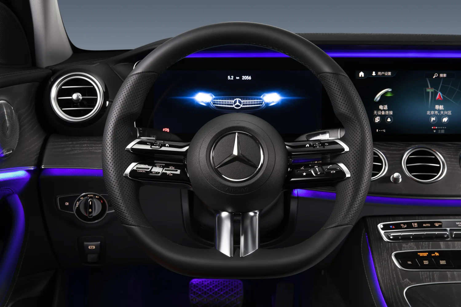 Mercedes Benz E 350 L AMG Line Interior