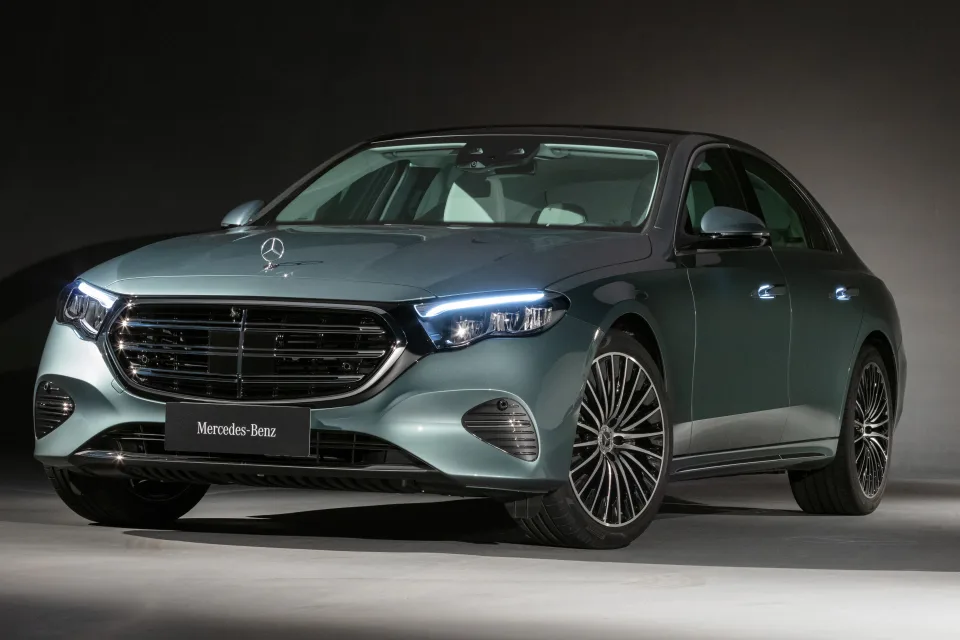 Mercedes Benz E Class 2024